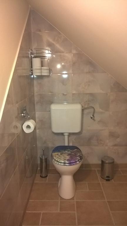Pongracz Apartman 齐尔茨 外观 照片